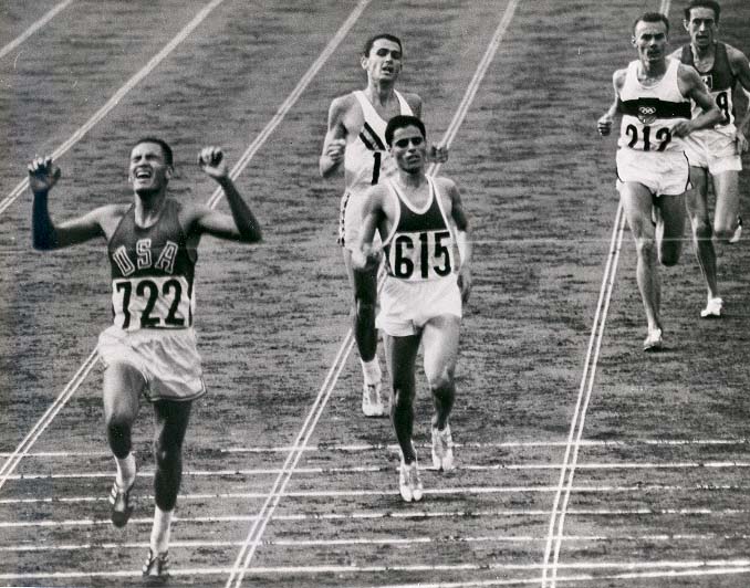 רון קלארק שלישי בטוקיו 1964