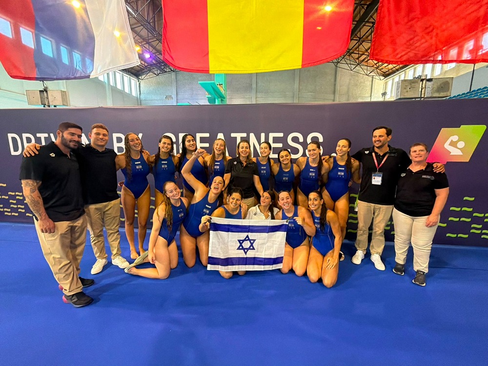 נבחרת הנערות בכדורמים