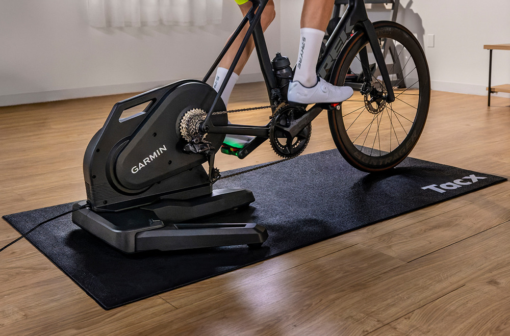 הטריינר החדש Tacx Nēra