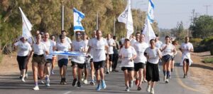 משלחת משפחות שכולות בריצה בניר עוז
